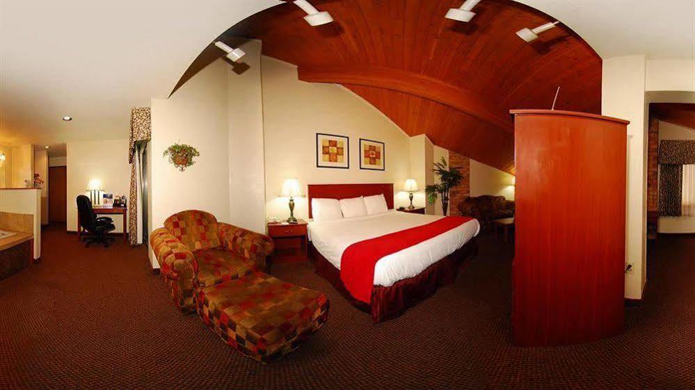 La Quinta By Wyndham Jackson Hotel Exterior photo